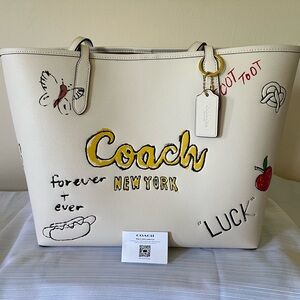 NWOT Coach City Tote